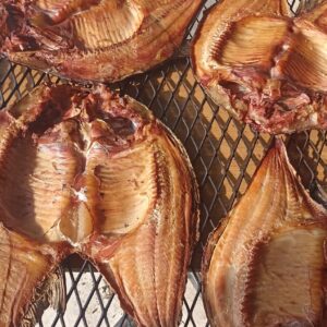 varieeruv toode, suitsulatikas